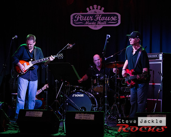 Monkeywrench played the Pour House in Raleigh 10/6/2015