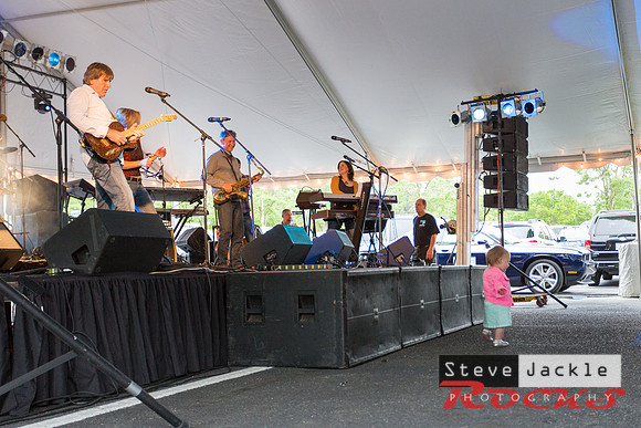 Like Steve Jackle Photography on facebook?  http://facebook.com/