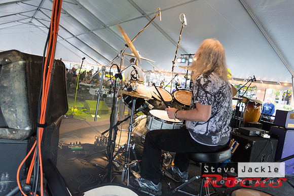 Like Steve Jackle Photography on facebook?  http://facebook.com/