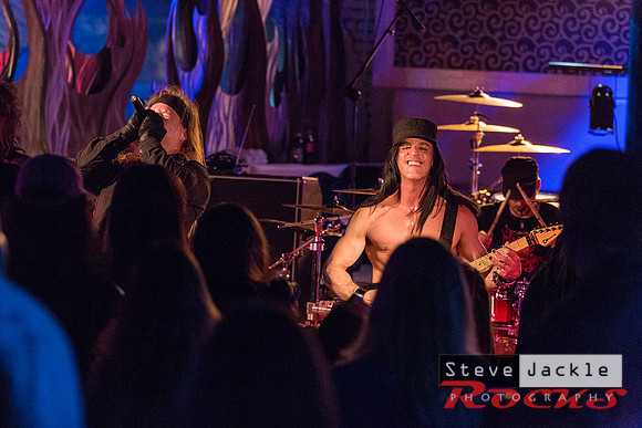 Mostley Crue band Live at Raleigh's Whiskey Room 4/19/2014.