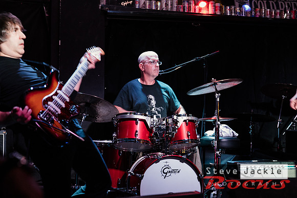 Bernie Petteway Electric Trio: Deep South Bar
