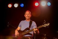 Steven Jackson - bass