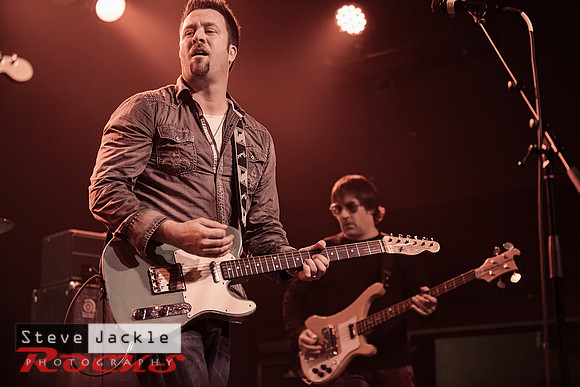 Ross Miller - Lead Vocals, Guitar