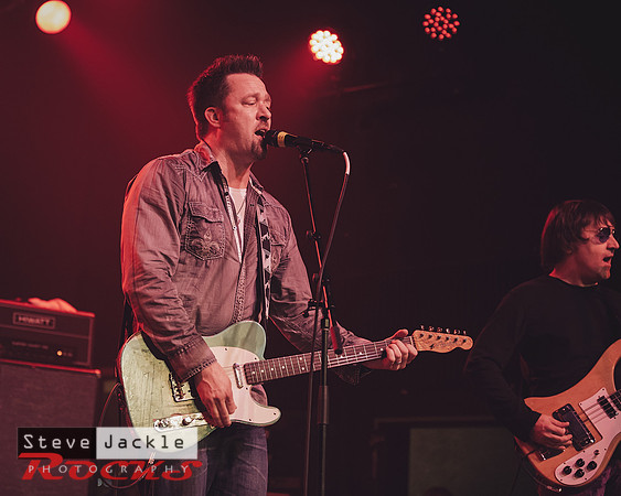 Ross Miller - Lead Vocals, Guitar