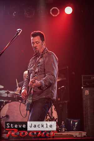 Ross Miller - Lead Vocals, Guitar