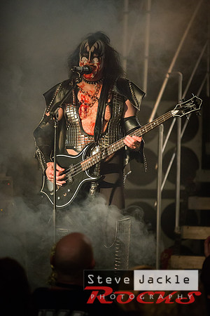 Strutter KISS tribute band at Lincoln Theatre.