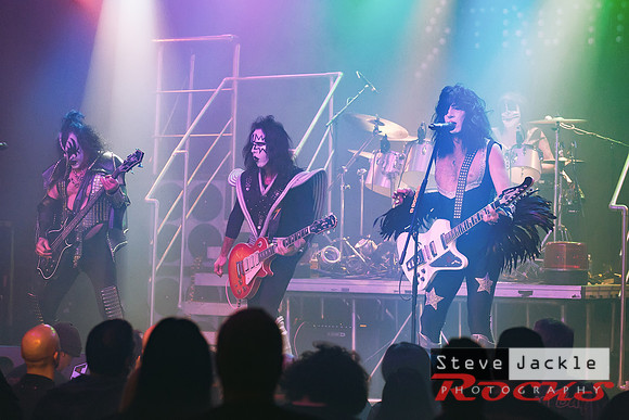 Strutter KISS tribute band at Lincoln Theatre.