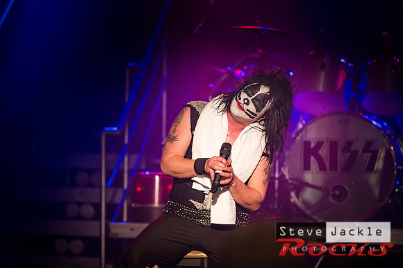 Strutter KISS tribute band at Lincoln Theatre.