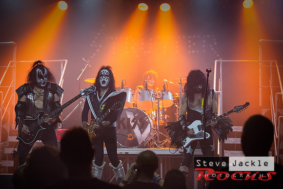 Strutter KISS tribute band at Lincoln Theatre.