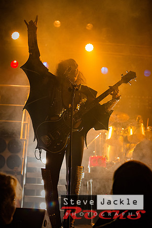 Strutter KISS tribute band at Lincoln Theatre.
