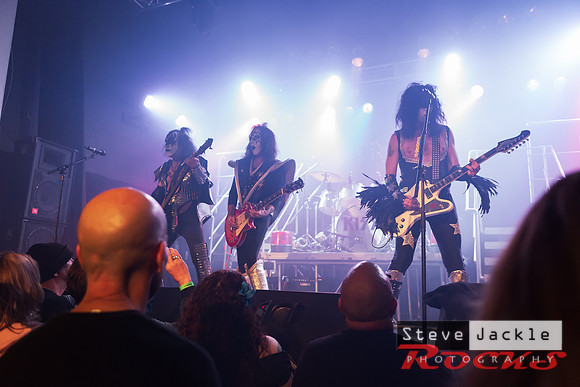 Strutter KISS tribute band at Lincoln Theatre.