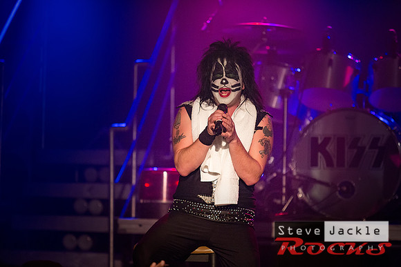 Strutter KISS tribute band at Lincoln Theatre.