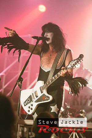 Strutter KISS tribute band at Lincoln Theatre.