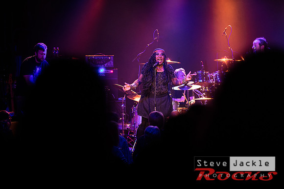 Doby live at Lincoln Theatre May 2017
