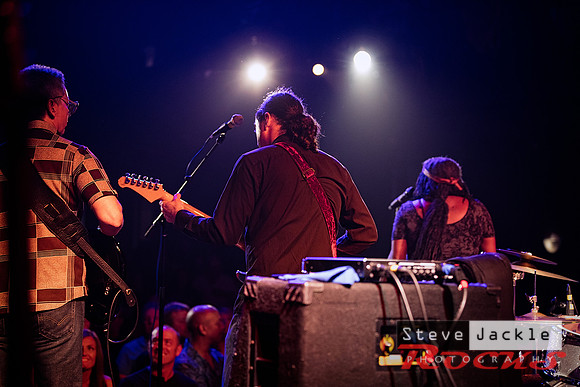 Doby live at Lincoln Theatre May 2017