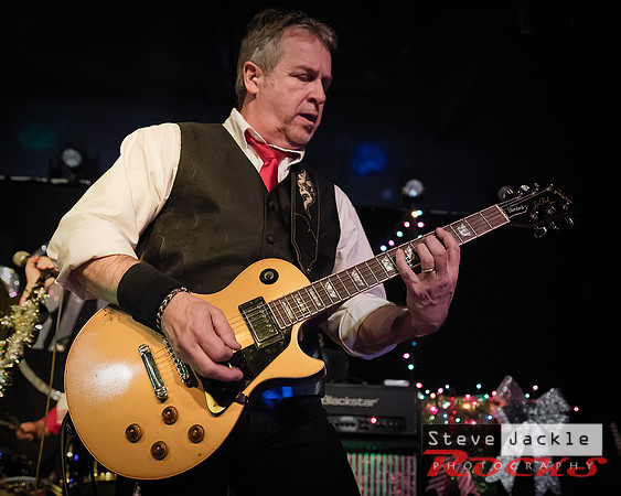 DriVer: Christmas Show 2017 - Maywood