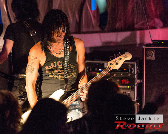 L.A. Guns live at Whiskey Room in Raleigh 4/19/2014