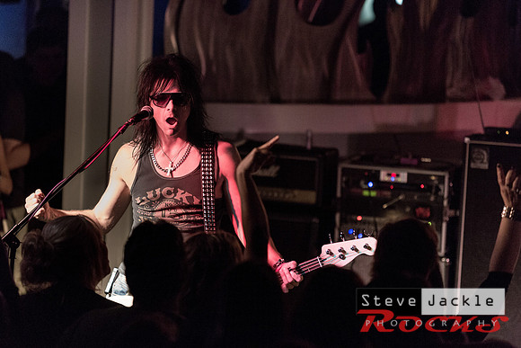 L.A. Guns live at Whiskey Room in Raleigh 4/19/2014