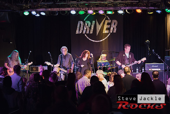 Hard rock Driver band rocks the Raleigh, NC crowd