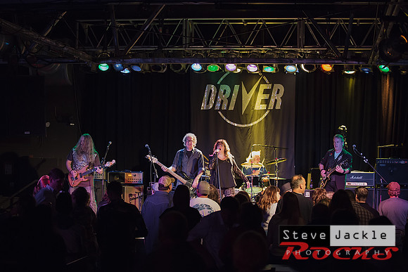 Hard rock Driver band rocks the Raleigh, NC crowd