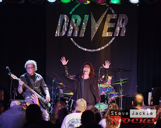 Hard rock Driver band rocks the Raleigh, NC crowd