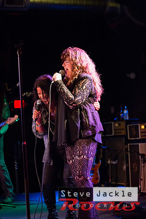 Stacey Winn:  vocals