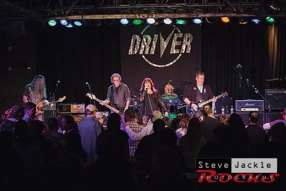 Hard rock Driver band rocks the Raleigh, NC crowd