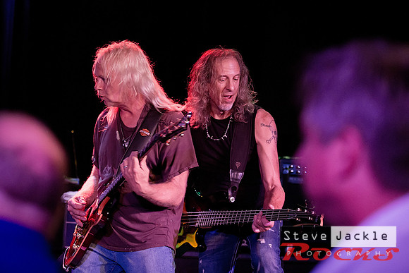 Todd Jackson: guitar/vocals  John Roebuck: Bass  Lexx Luthor Ban