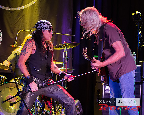 Tony Rock:  lead vocals  Todd Jackson : guitar