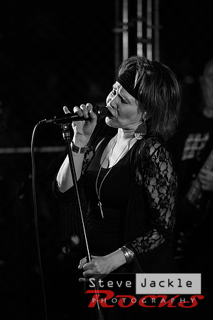 Donna Blue at Scooters Feb 2017