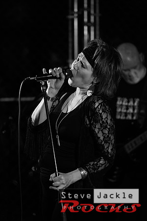 Donna Blue at Scooters Feb 2017