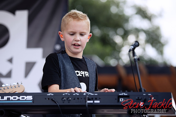 Raleigh School Of Rock rocks Moores Square