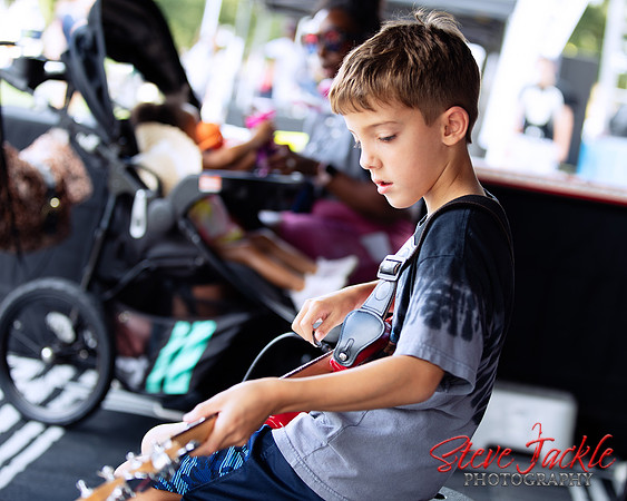 Raleigh School Of Rock rocks Moores Square