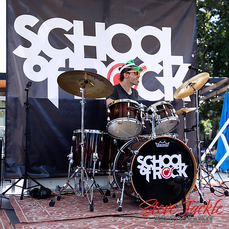 Raleigh School Of Rock rocks Moores Square