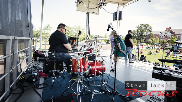 Night Shift Band: Cary Chowdown 2017