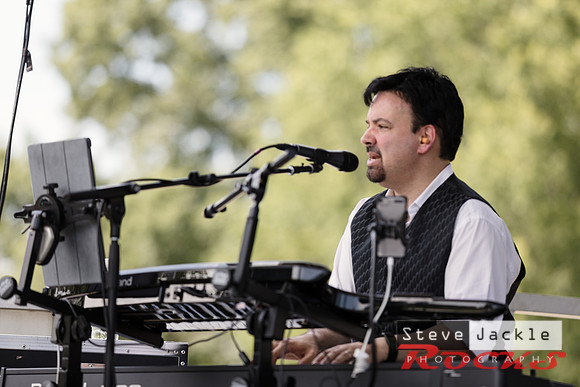 Night Shift Band: Cary Chowdown 2017