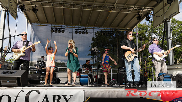 Night Shift Band: Cary Chowdown 2017