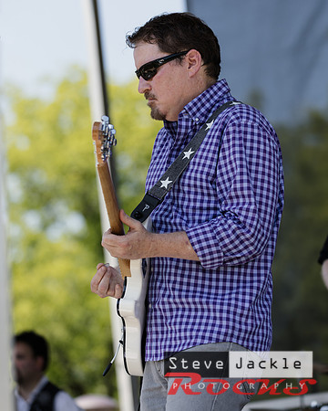Night Shift Band: Cary Chowdown 2017