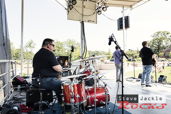 Night Shift Band: Cary Chowdown 2017