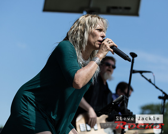 Night Shift Band: Cary Chowdown 2017