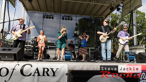 Night Shift Band: Cary Chowdown 2017