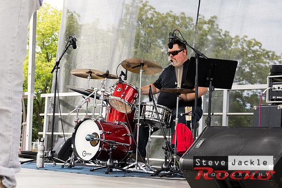 Night Shift Band: Cary Chowdown 2017