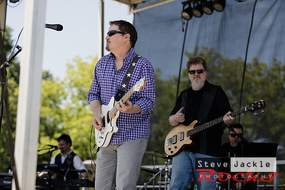 Night Shift Band: Cary Chowdown 2017
