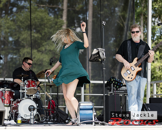 Night Shift Band: Cary Chowdown 2017