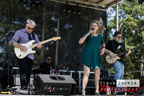 Night Shift Band: Cary Chowdown 2017