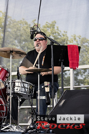 Night Shift Band: Cary Chowdown 2017