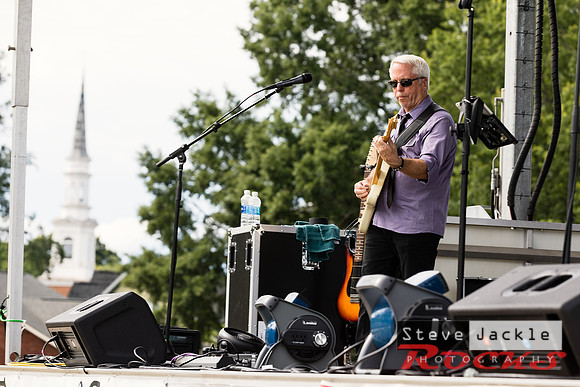 Night Shift Band: Cary Chowdown 2017