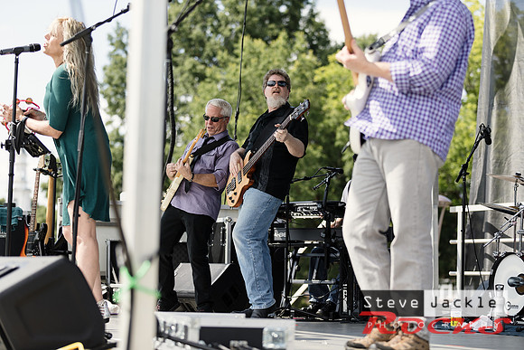 Night Shift Band: Cary Chowdown 2017