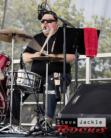Night Shift Band: Cary Chowdown 2017