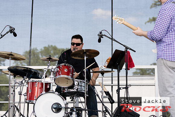 Night Shift Band: Cary Chowdown 2017